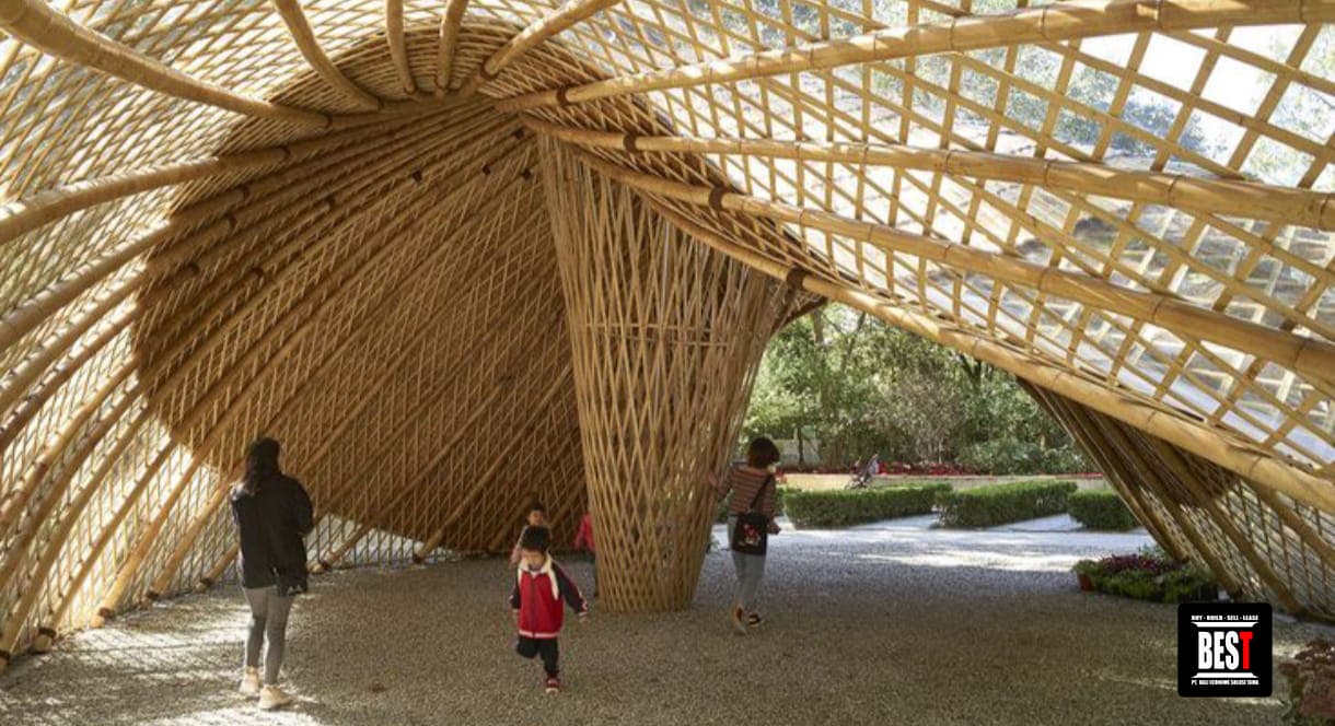 The Bamboo House under construction in Bali